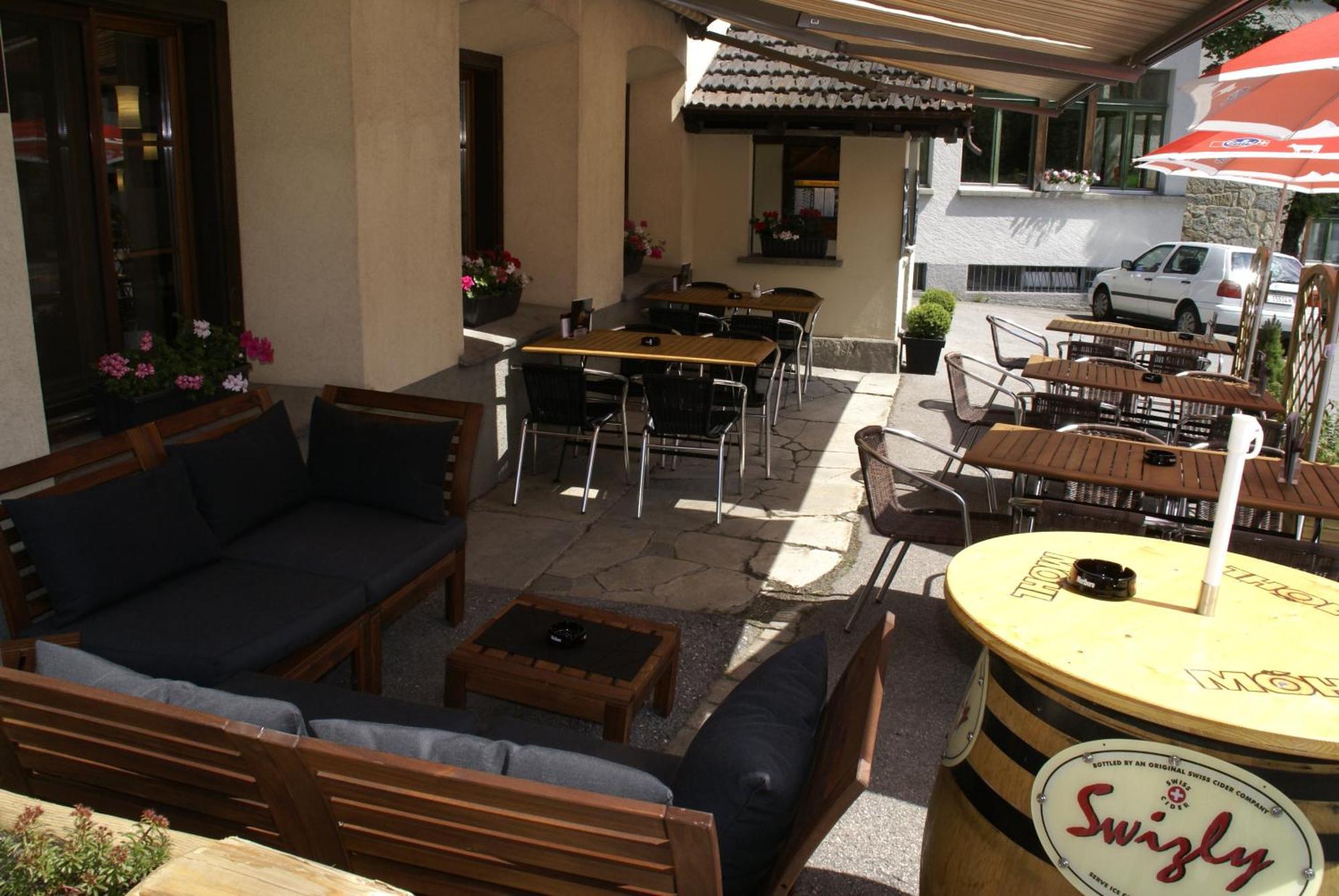 Adventure Hostel Klosters Eksteriør billede