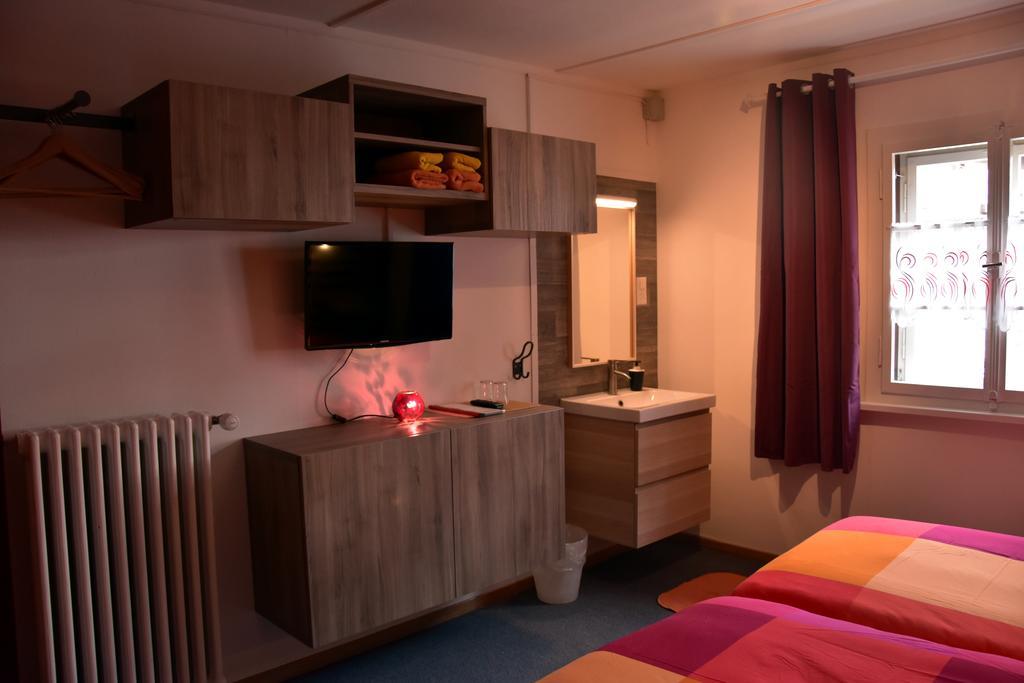 Adventure Hostel Klosters Eksteriør billede